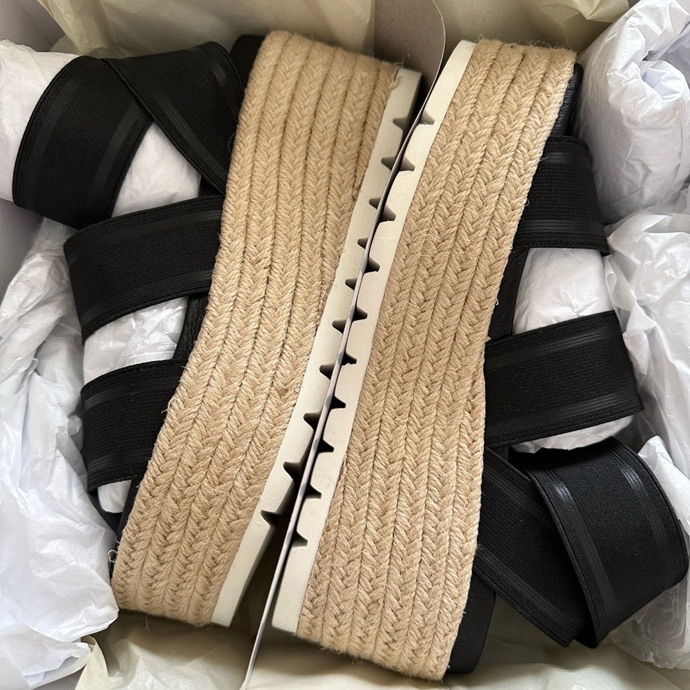 JSlides size 7 sandal. Never worn still in box